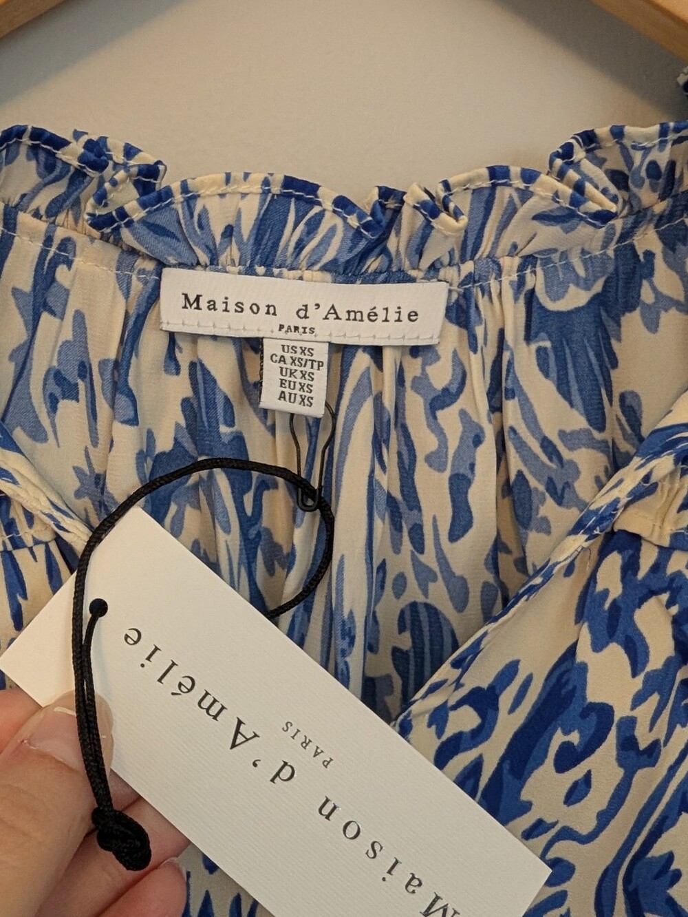 Madison & Berkeley Blue and White Printed Ruffle Sleeve Blouse - Picture 3 of 5
